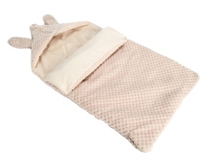 nid-dange-lapin-bébé