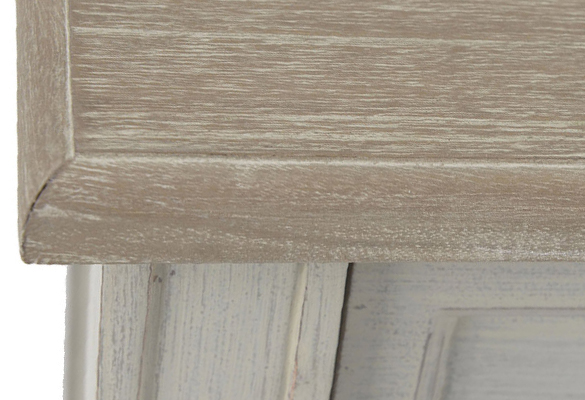 De la console au plafond, elle ira partout !