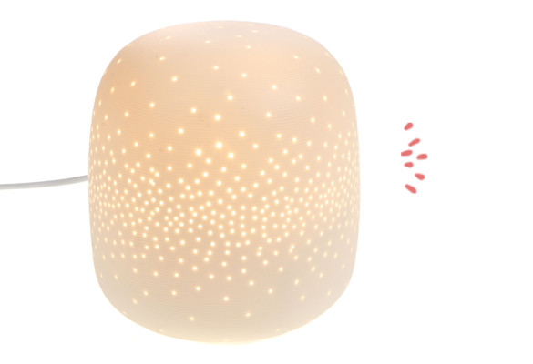 La lampe en porcelaine Clyde, élégance et délicatesse