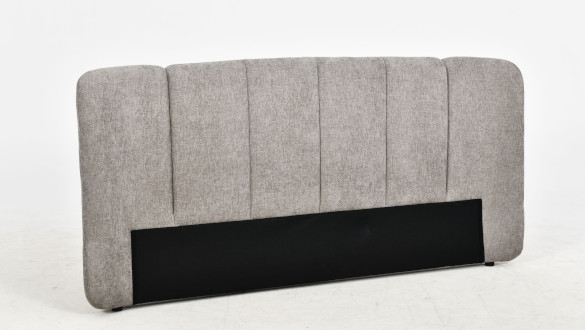 Créez un cocon de douceur avec une tête de lit grand format